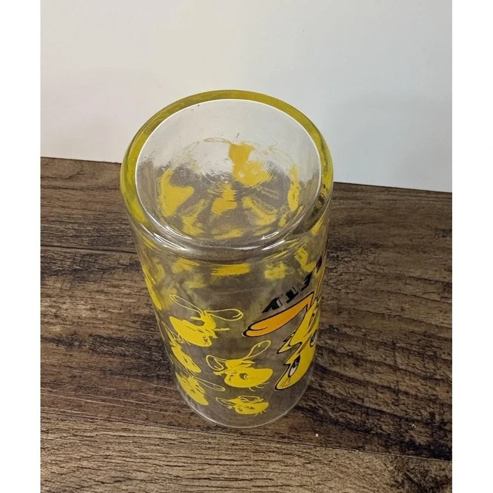Vintage Tweety All Over Print Drinking Glass Warner Bros Looney Tunes